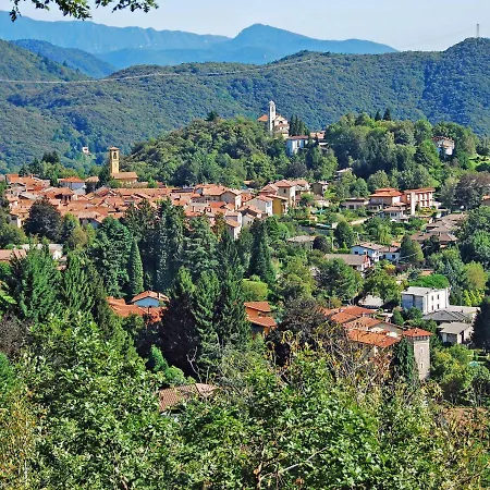 Locazione Turistica Belvedere - Dum220 アパート Agra
